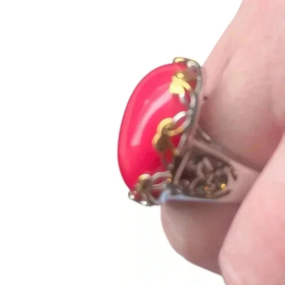 3 For $20! Plunder size 8 silver-tone and gold-tone ring with pink stone - Picture 4 of 6